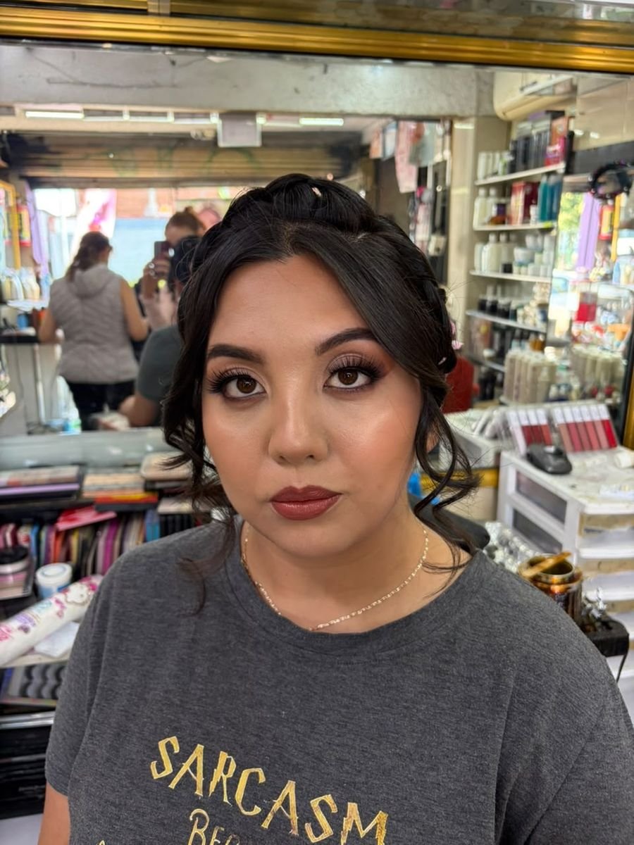 Después — Novia, maquillaje y recogido