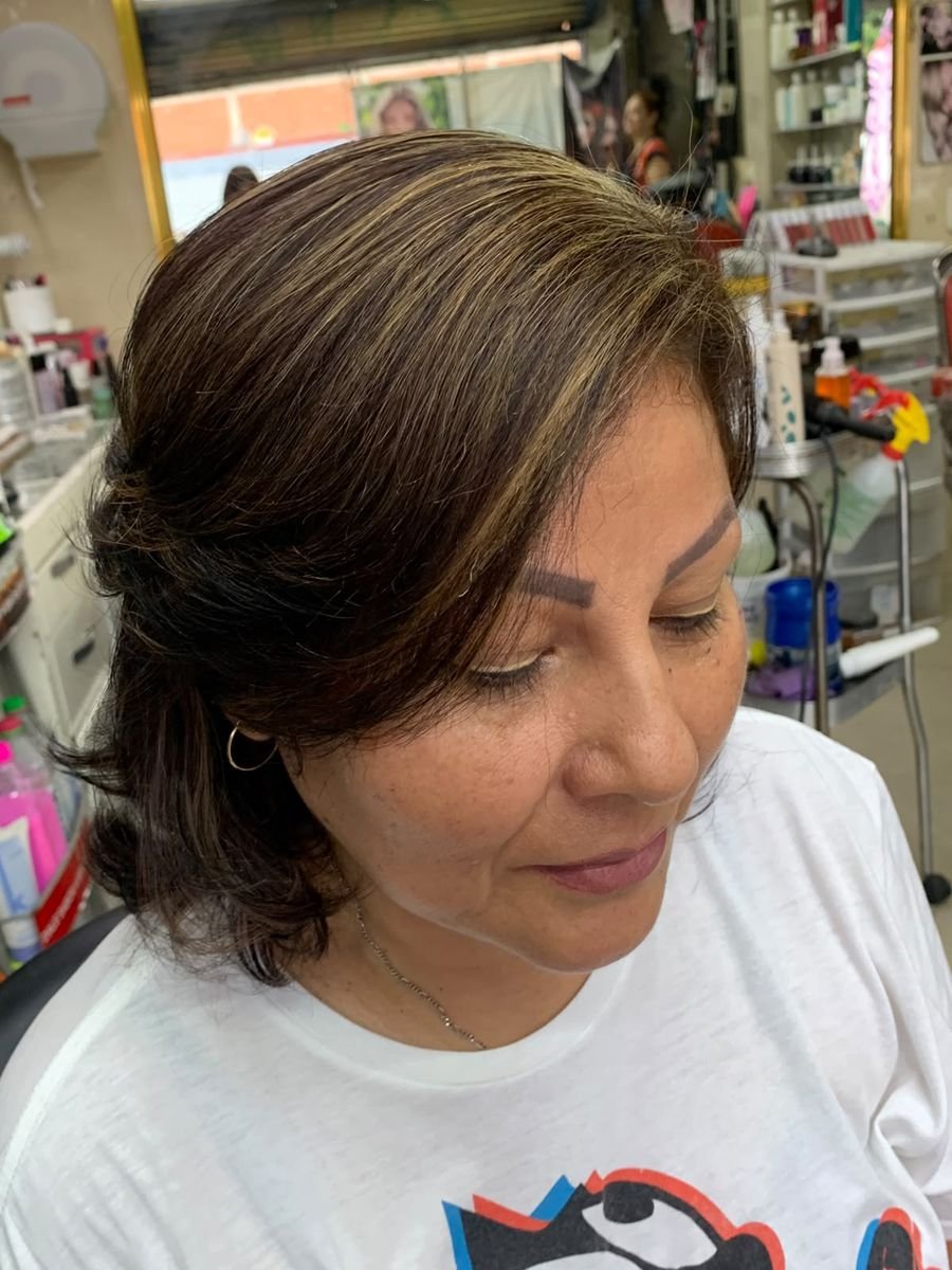 Corte en capas con luces, vista lateral